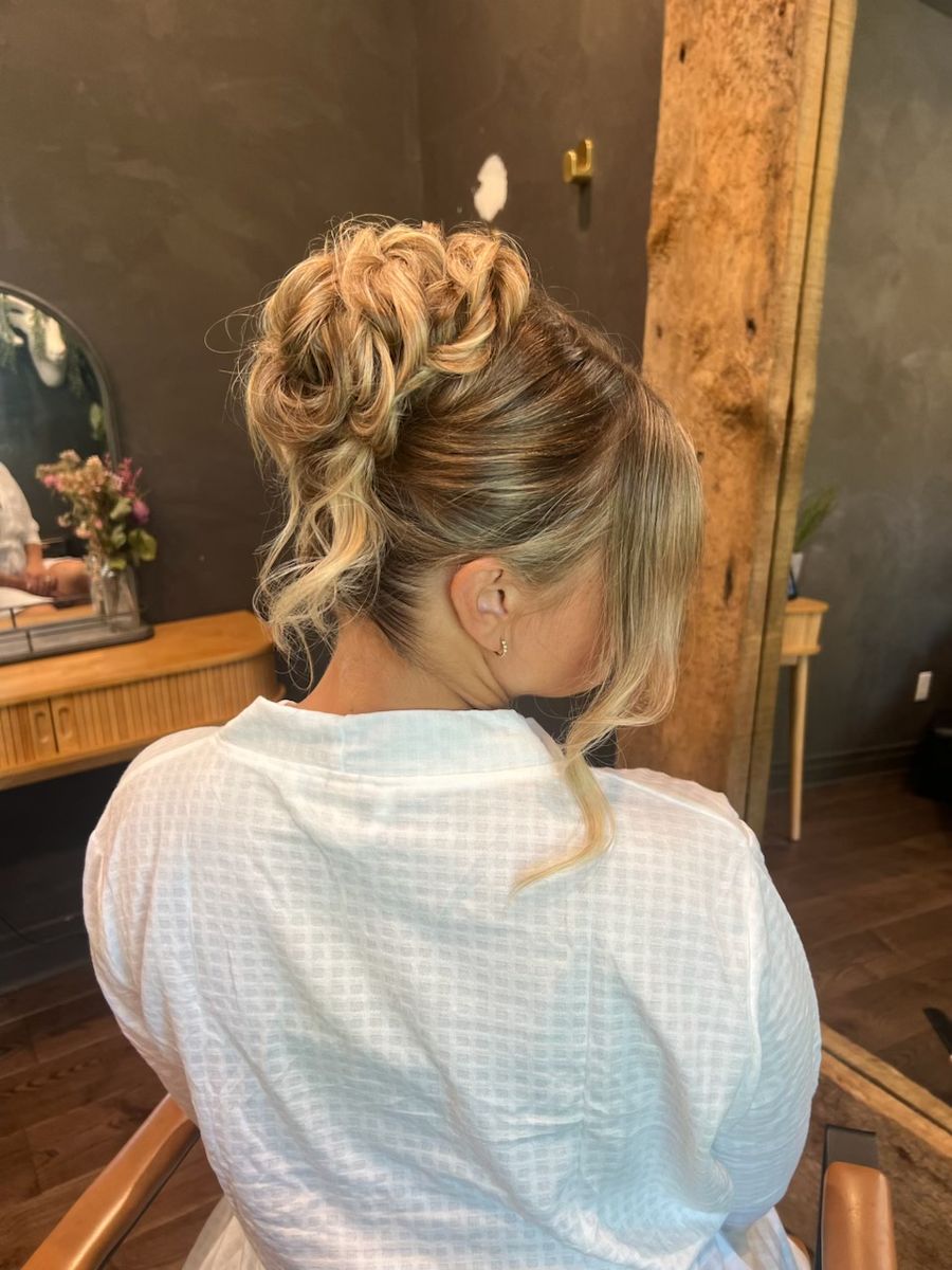 Textured blonde bridal updo